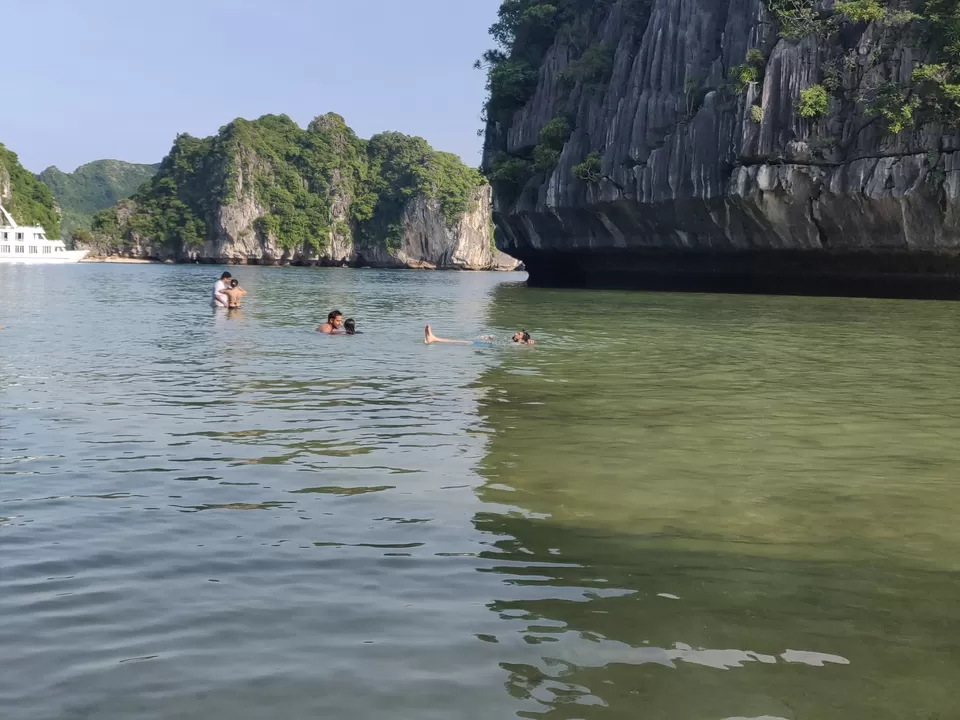 Photo of How many days should you cruise in Vietnam ? by Vipul Khattar