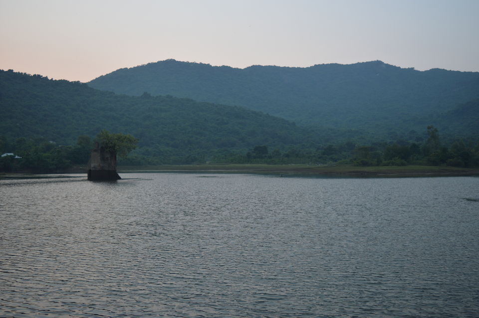Photo of Khumkut Dam, Hatikholia, Odisha, India by Sourajit Chowdhury