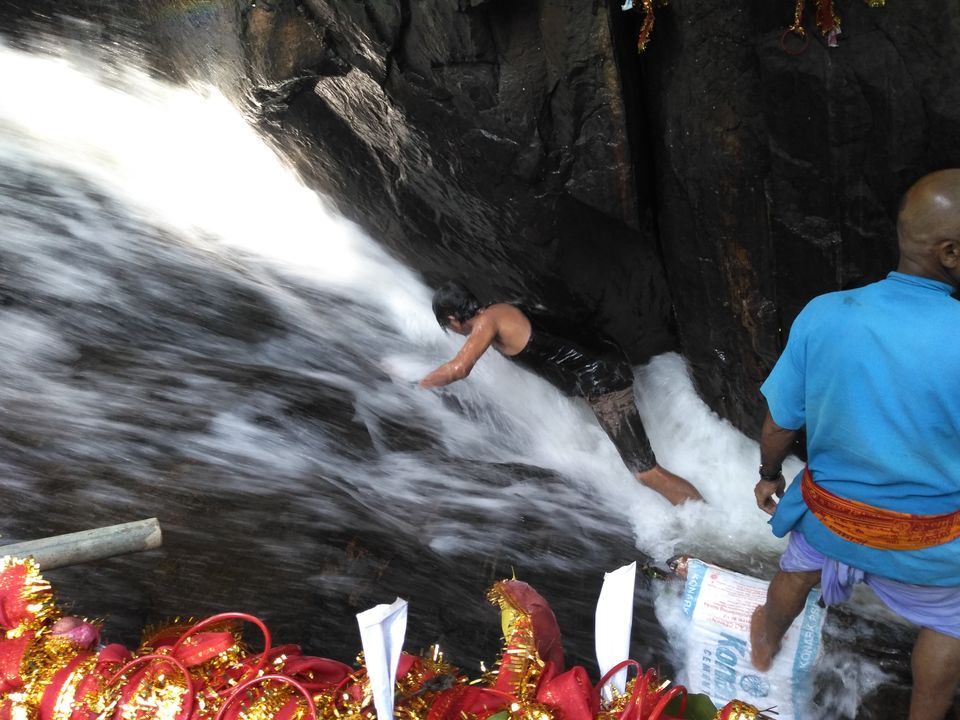 Photo of Panchalingeshwar Temple, Panchalingeshwar Road, Nilagiri, Odisha, India by Sourajit Chowdhury