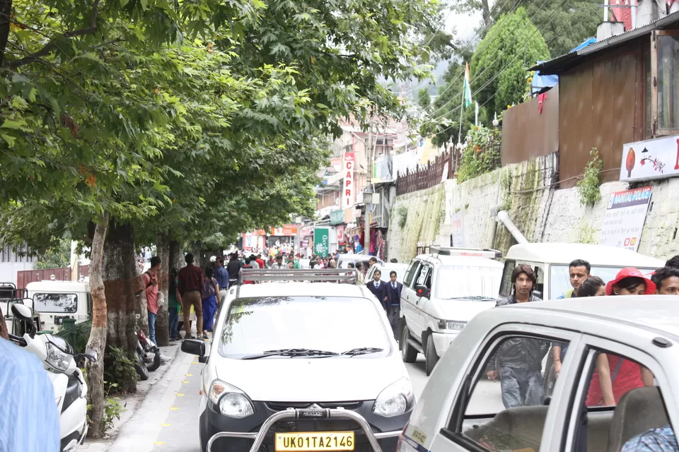 Photo of Mall Rd, Mall Rd, Mallital, Nainital, Uttarakhand, India by Vishal Tangirala
