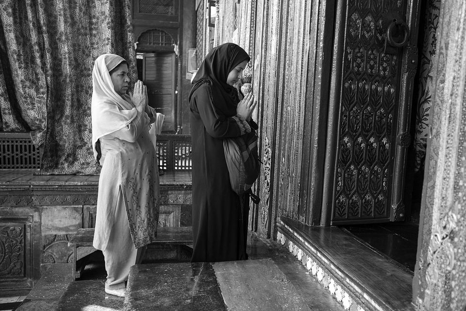 Photo of On the Sufi trail in Srinagar 12/14 by Mayank Soni