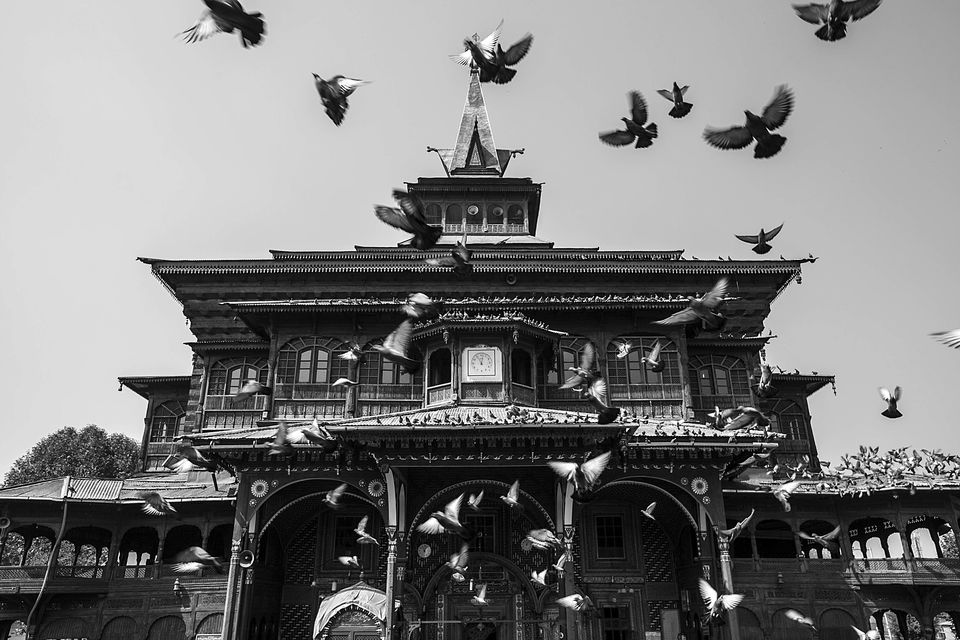 Photo of On the Sufi trail in Srinagar 13/14 by Mayank Soni