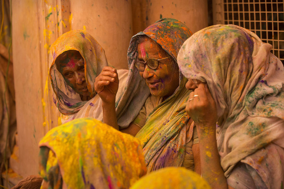 Photo of The most beautiful Holi celebrations of Vrindavan 5/10 by Mayank Soni