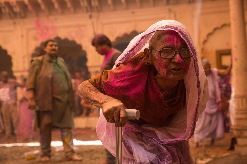 Photo of The most beautiful Holi celebrations of Vrindavan 10/10 by Mayank Soni