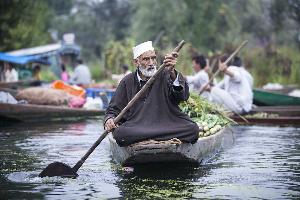 Photo of Kashmir's famous floating market 3/10 by Mayank Soni