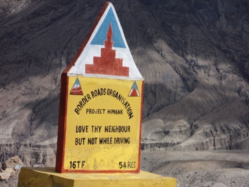 Photo of Day wise itinerary to Kashmir & Ladakh with 4 friends, 9 days @ INR 18,500 per person by Rahat Sareen