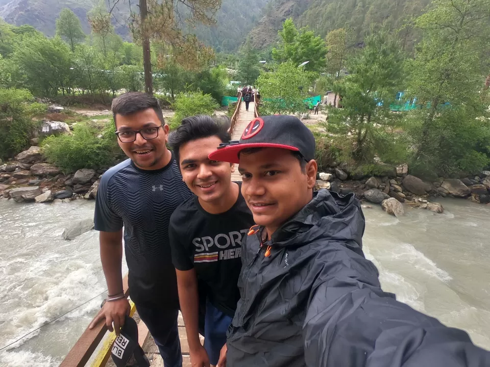 Photo of Sar Pass Trek, Kasol, Himachal Pradesh, India by Prathamesh chavan