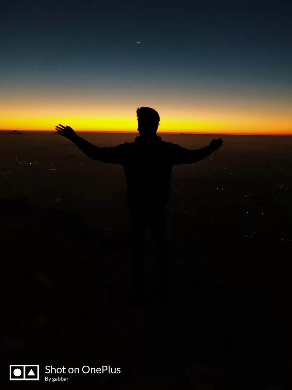 Photo of Skandagiri Hills, Karnataka by deepak agarwal