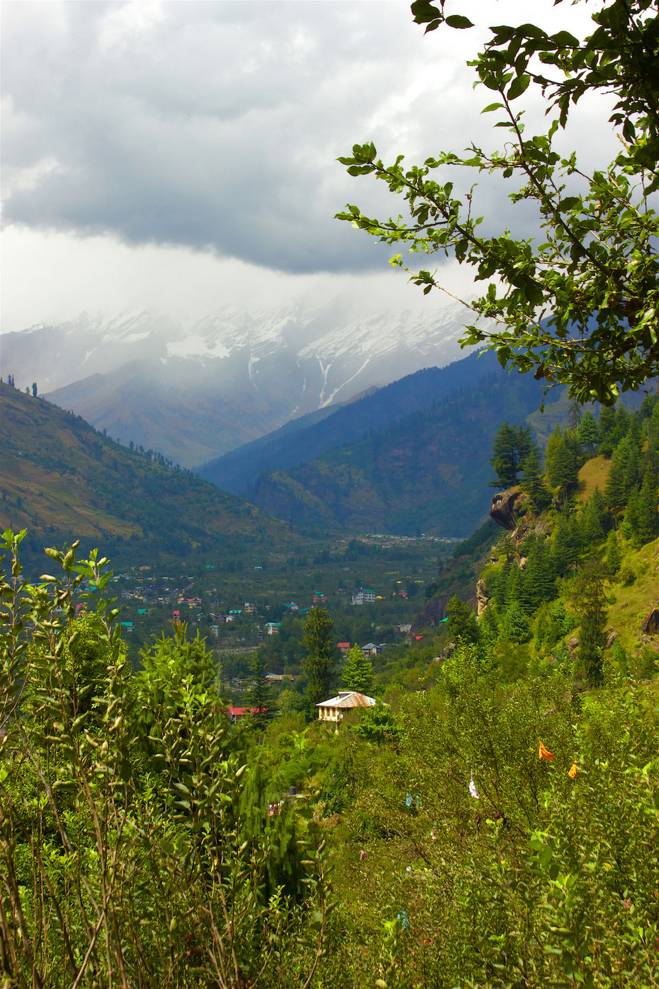 Photo of Jogini Waterfall, Manali : An Enthralling Experience Of Our First Trek Together 9/24 by Yogesh Mankani