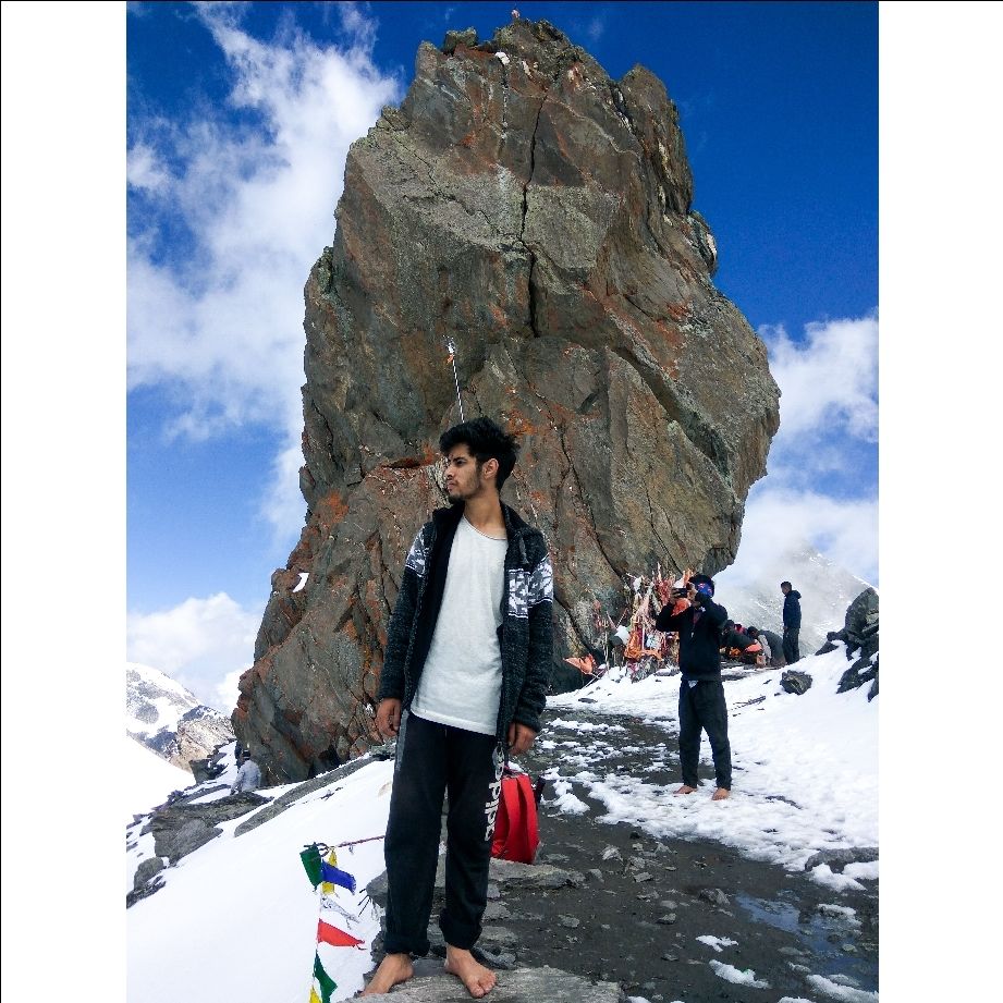 Photo of Shrikhand Mahadev, Himachal Pradesh, India by Shubhee