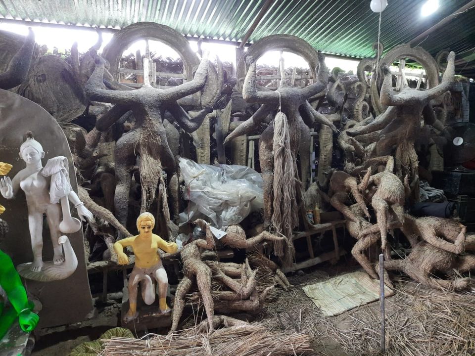 Photo of Bolo Durga Ma e ki....Joy...#Glimpses of Durga Puja#West Bengal by The Rooted Nomads (Ria Chaudhury)