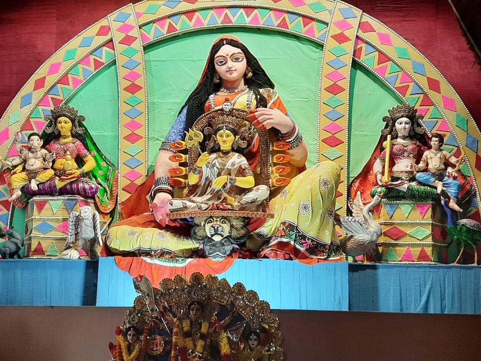Photo of Bolo Durga Ma e ki....Joy...#Glimpses of Durga Puja#West Bengal by The Rooted Nomads (Ria Chaudhury)