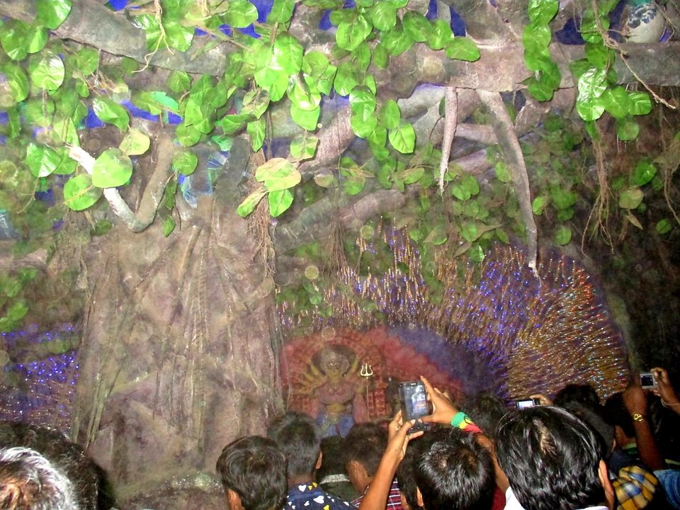 Photo of Bolo Durga Ma e ki....Joy...#Glimpses of Durga Puja#West Bengal by The Rooted Nomads (Ria Chaudhury)