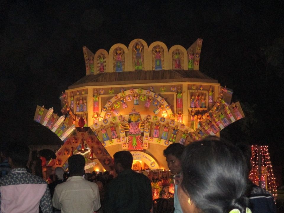 Photo of Bolo Durga Ma e ki....Joy...#Glimpses of Durga Puja#West Bengal by The Rooted Nomads (Ria Chaudhury)