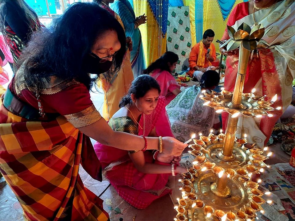 Photo of Bolo Durga Ma e ki....Joy...#Glimpses of Durga Puja#West Bengal by The Rooted Nomads (Ria Chaudhury)