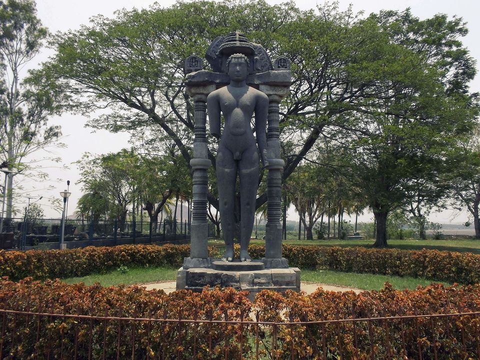 Photo of Sravanabelagola: Solo Indian Woman Tripping V2.0 14/16 by Masala Foie Gras