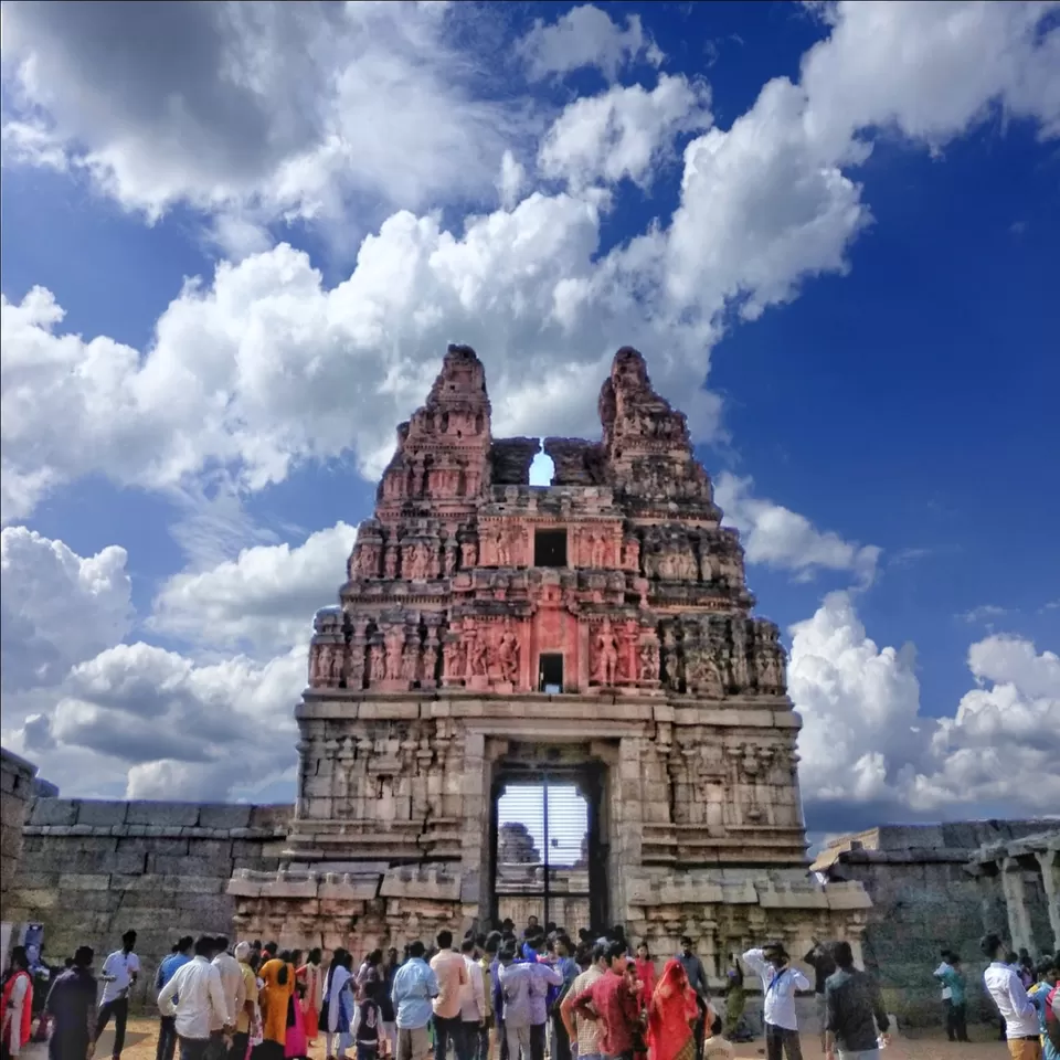 Photo of Vitthala Temple, Hampi, Karnataka, India by Sachin Shari