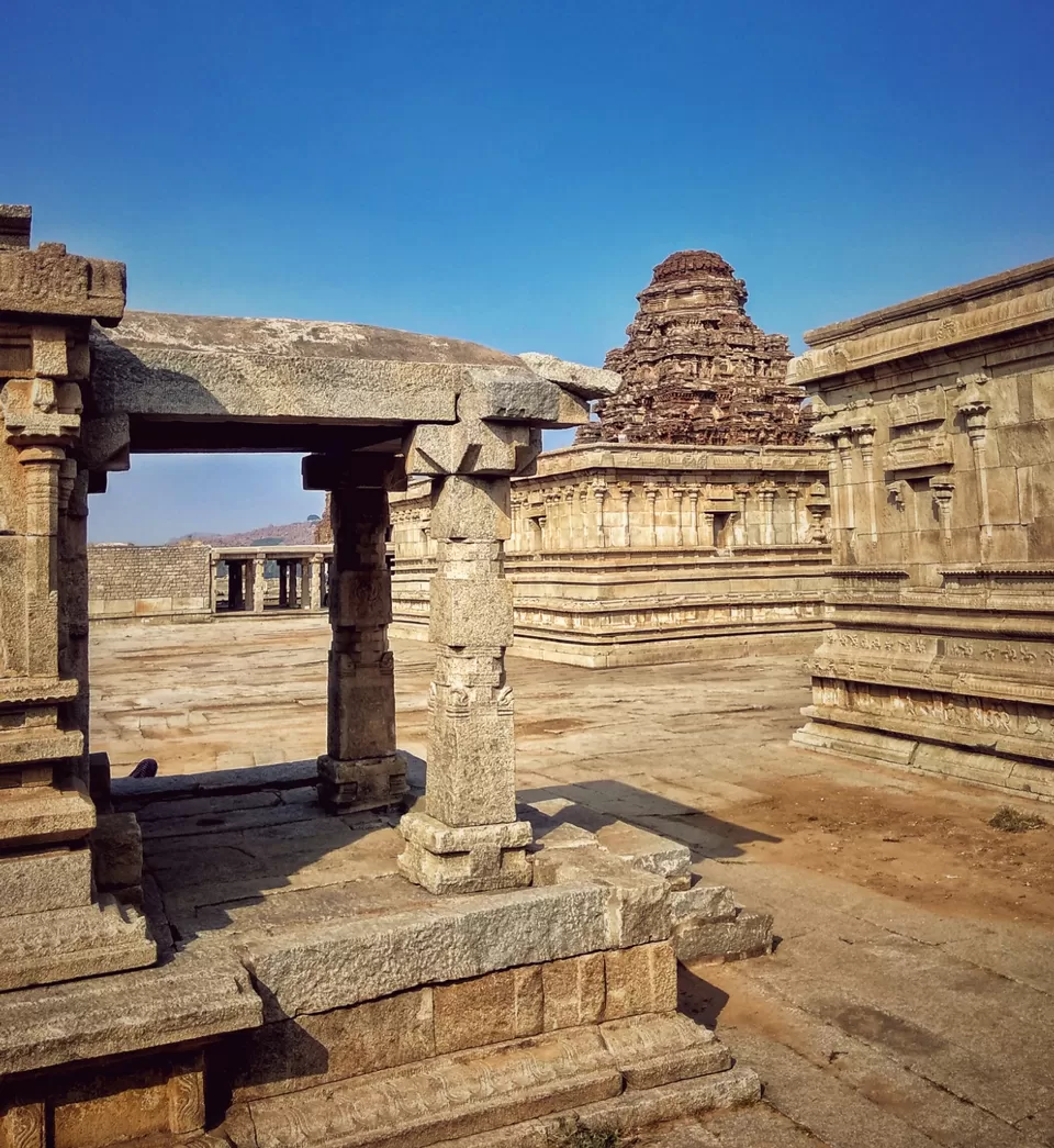 Photo of Vitthala Temple, Hampi, Karnataka, India by Sachin Shari