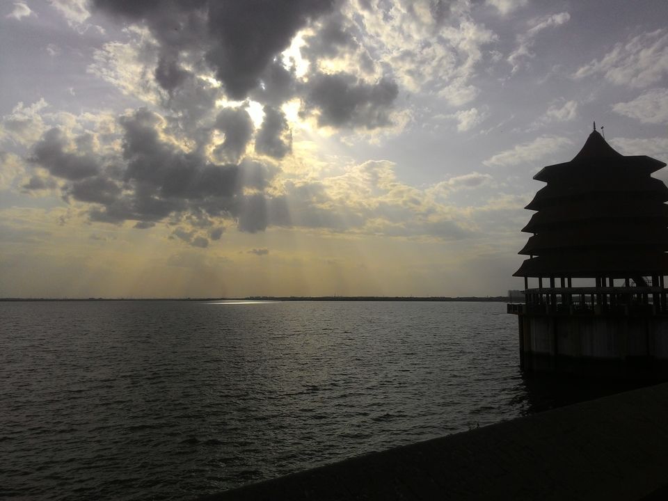 Photo of Chembarambakkam Lake, Chembarambakkam, Tamil Nadu by Vishal raghav