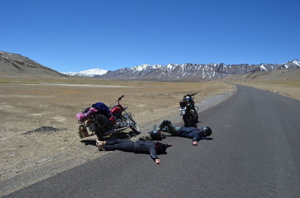 Photo of Biking through Ladakh: The journey of surprises 14/19 by Richa Dubey