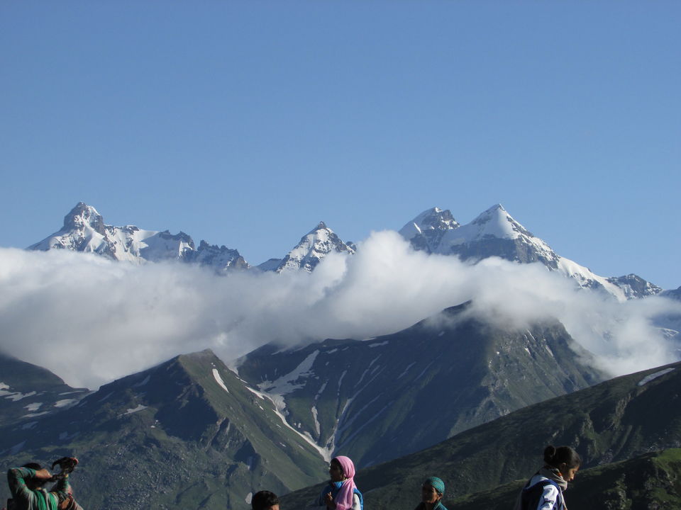 Photo of Manali, Himachal Pradesh, India by Himalayan Mountain Sojourns