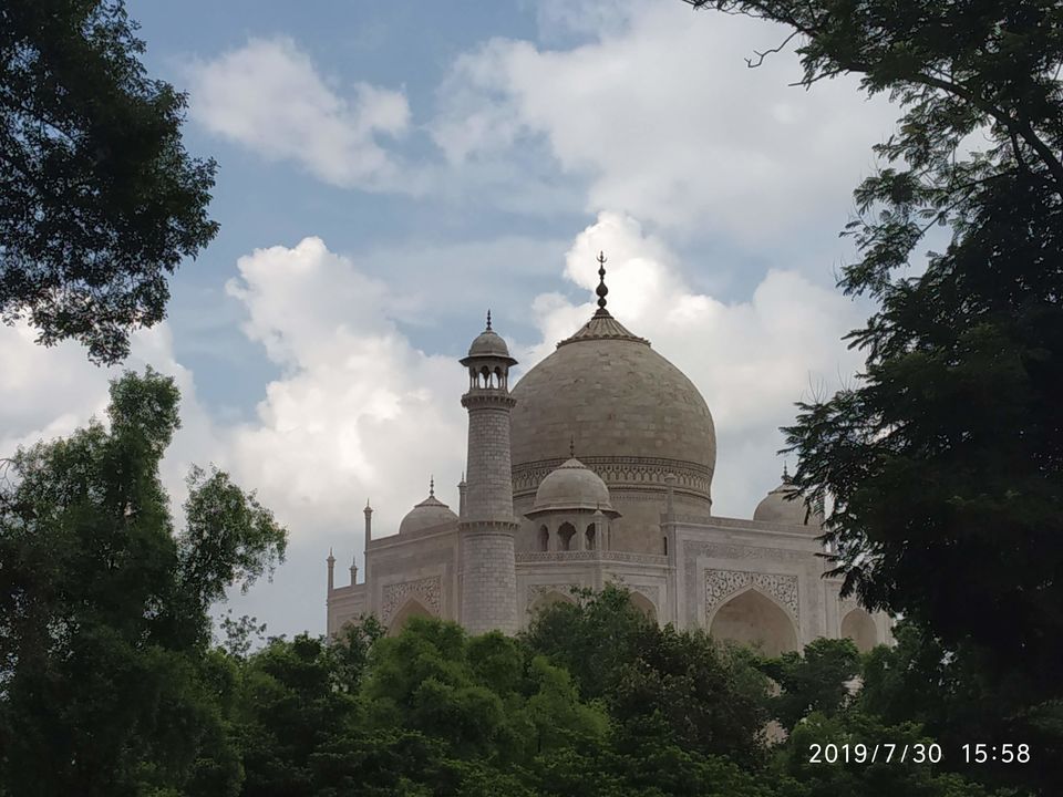 Photo of A Tale of Love and Architecture: My trip to the Taj Mahal by Punyaja Singh