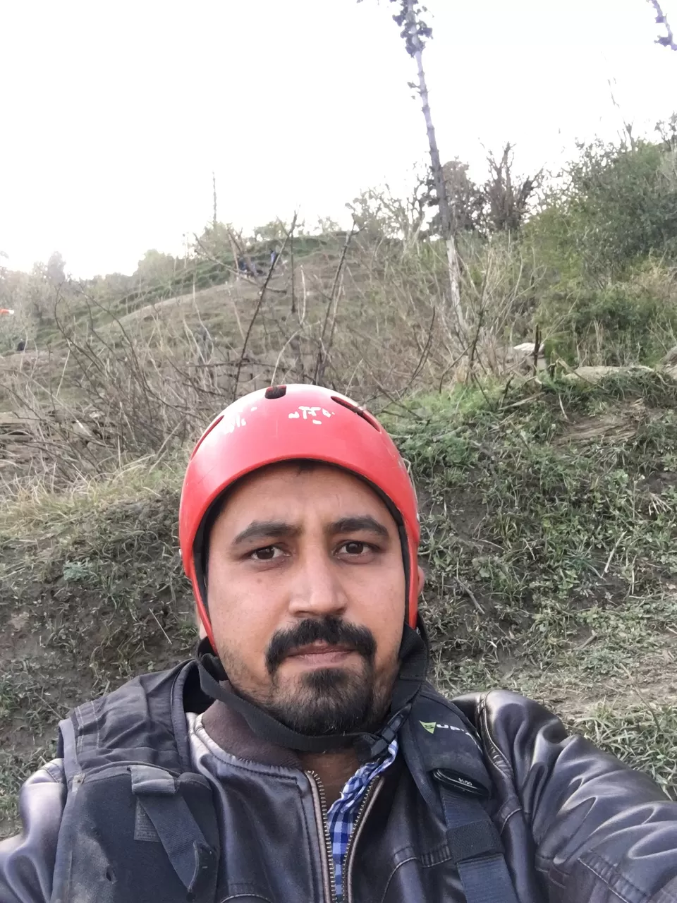 Photo of Paragliding Manali, Dobhi, Himachal Pradesh, India by Inside Out with Rahul Yuvi