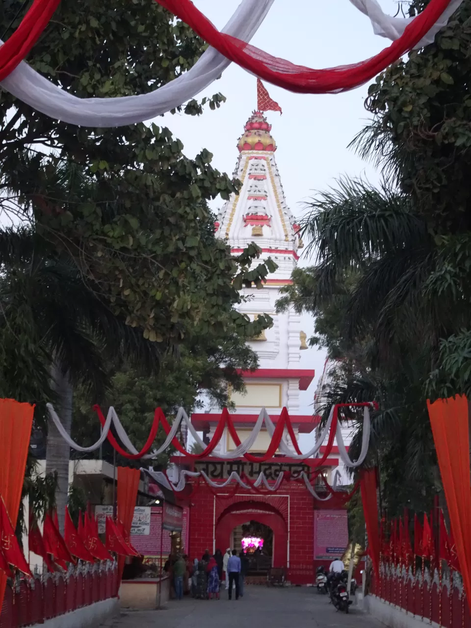 Photo of Shaktipeeth Shri Devikoop Bhadrakali Mandir, Kurukshetra, Kuber Colony, Thanesar, Haryana, India by Inside Out with Rahul Yuvi