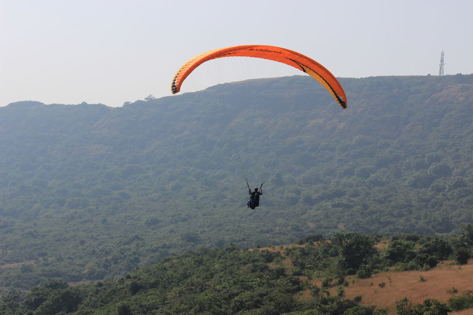 Photo of Bird's eye view in Kamshet (Paragliding)!! 7/21 by Raunaq Deo