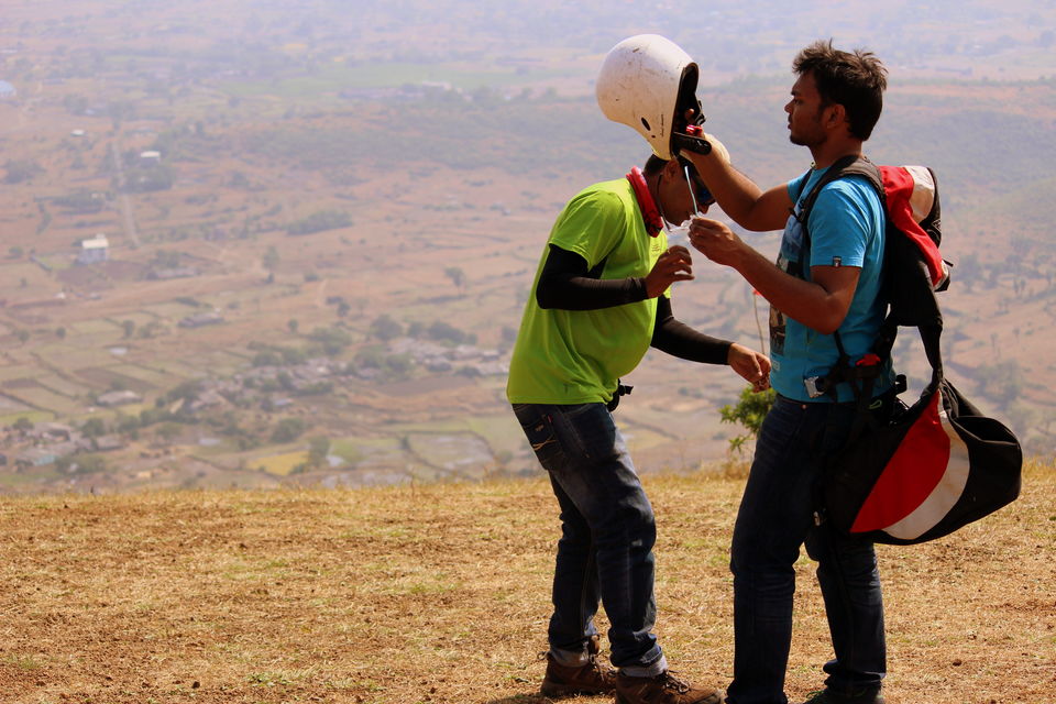 Photo of Bird's eye view in Kamshet (Paragliding)!! 19/21 by Raunaq Deo