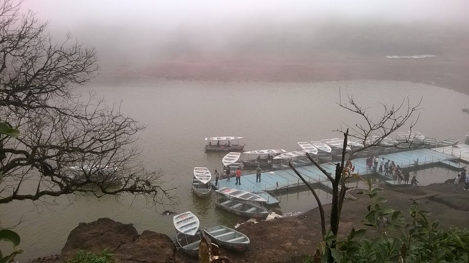Photo of Amidst the clouds in Panchgani 4/7 by Jyoti