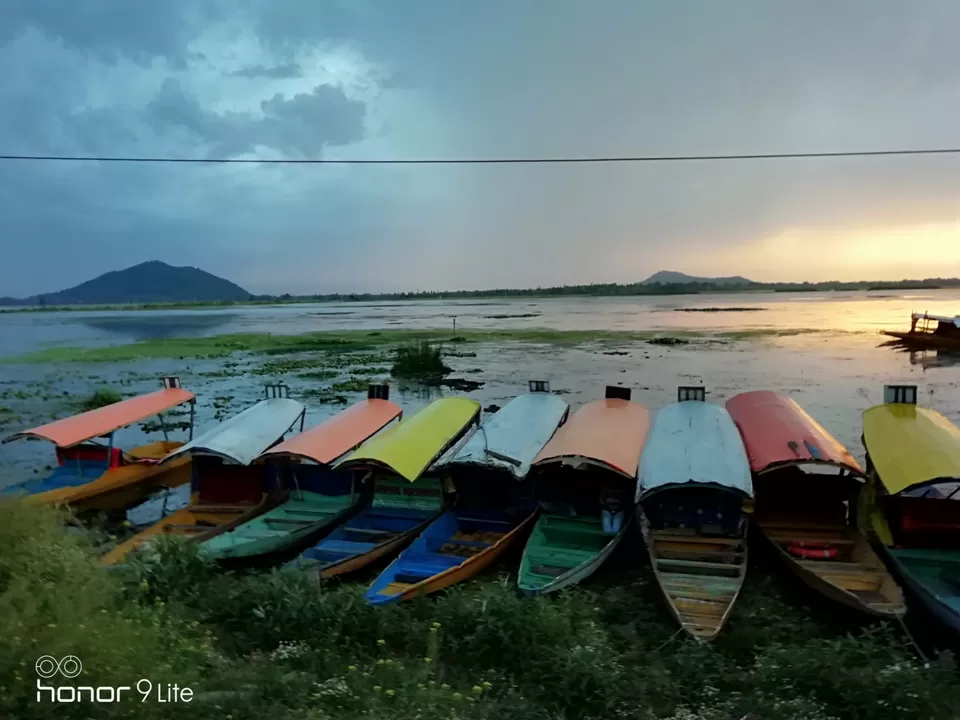 Photo of The hangover of this state will last for lifetime. My god kashmir you are the synonym of heaven by Ena Kashyap