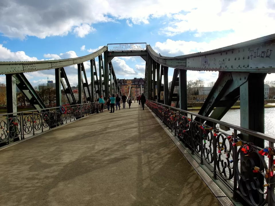 Photo of Eiserner Steg, Mainkai, Frankfurt, Germany by Lynette Tan