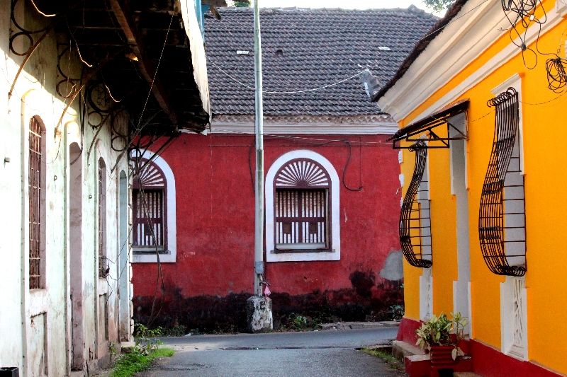 Photo of Fontainhas Walking Tour 2/4 by MAKE IT HAPPEN