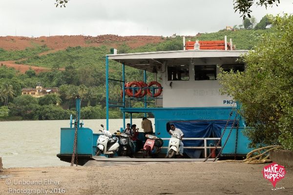 Photo of Divar Island Tour 2/4 by MAKE IT HAPPEN