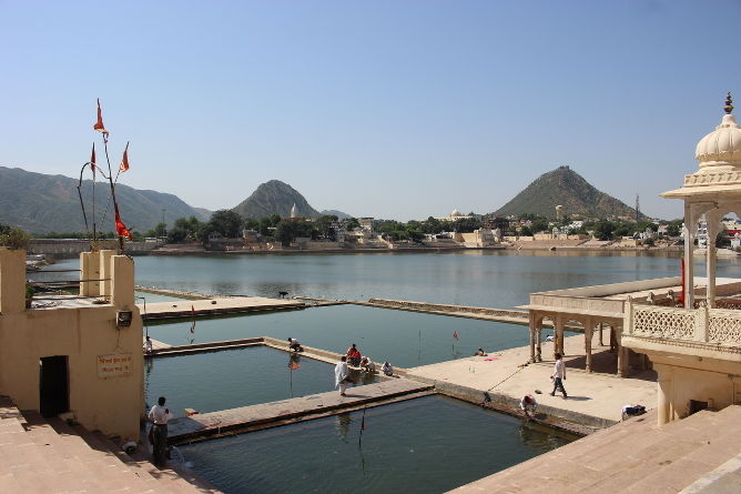 Photo of Pushkar – a small hippie town bordering the Thar Desert 2/4 by Preeti Chaudhary