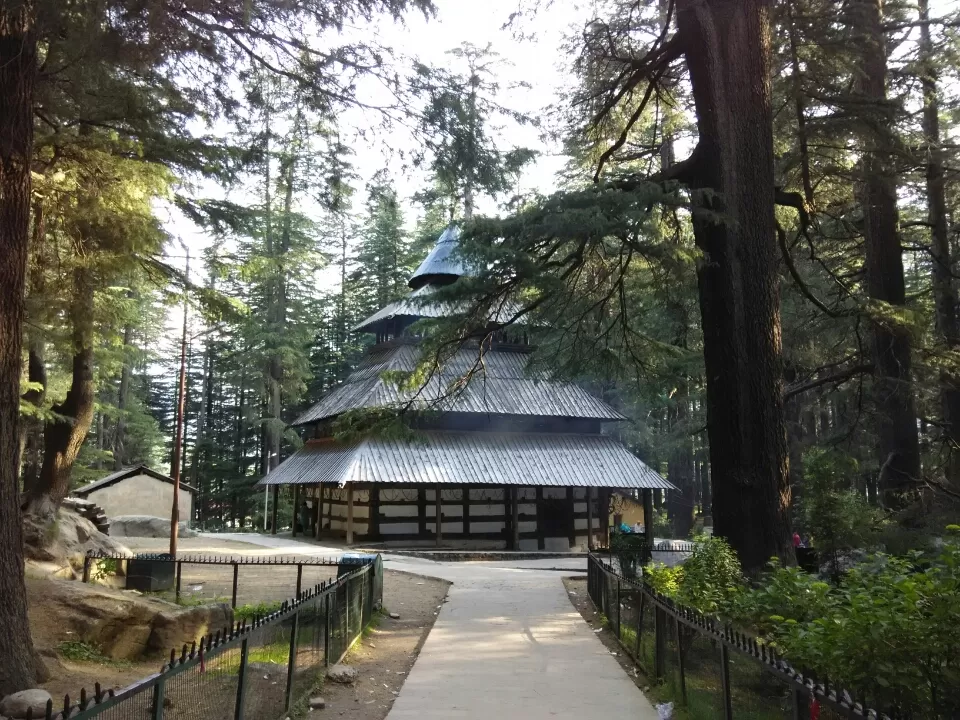 Photo of Himachal Pradesh, India by Nishant Verma