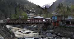 Photo of Old Manali: Traveller’s Paradise 3/4 by Bhumika Kapur