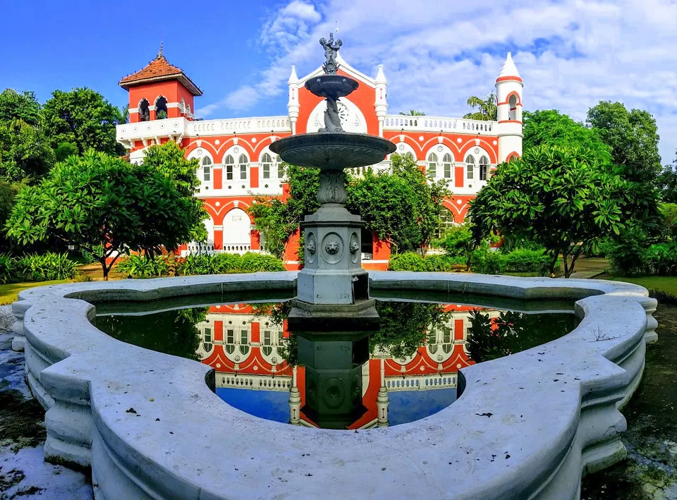 Photo of Madhav Bagh - Royal Heritage Stay, Makarpura Road, Lalbaug, Manjalpur, Vadodara, Gujarat, India by currylines