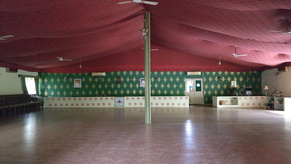 Photo of Garden Palace Balasinor, Gujarat 8/17 by currylines