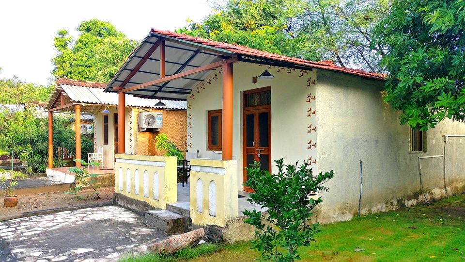 Photo of Garden Palace Balasinor, Gujarat 9/17 by currylines