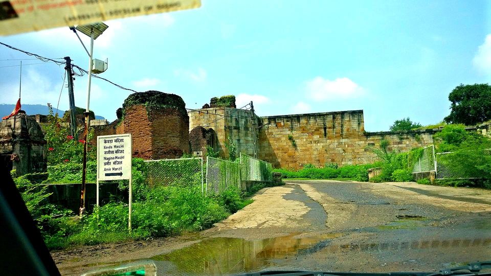 Photo of Champaner Pavagadh - Gujarat, India by currylines
