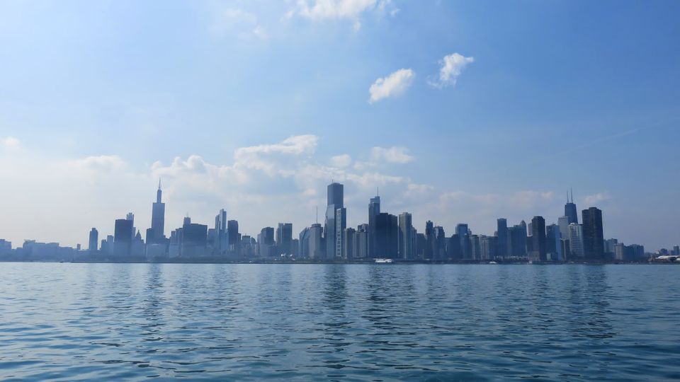 Photo of CHICAGO- The city of museums, tall buildings and...taller buildings. 8/15 by Saakshi Kumar