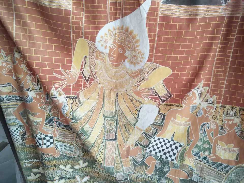 Photo of Batik Benang Raja Semarang, Jalan MH Thamrin, Miroto, Semarang City, Central Java, Indonesia by Pratik Shah