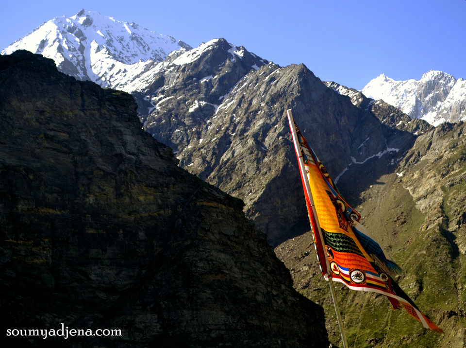 Photo of A Tale of two mountain passes – Mountain biking from Rohtang to Baralacha La,Himachal 12/22 by Soumya Jena