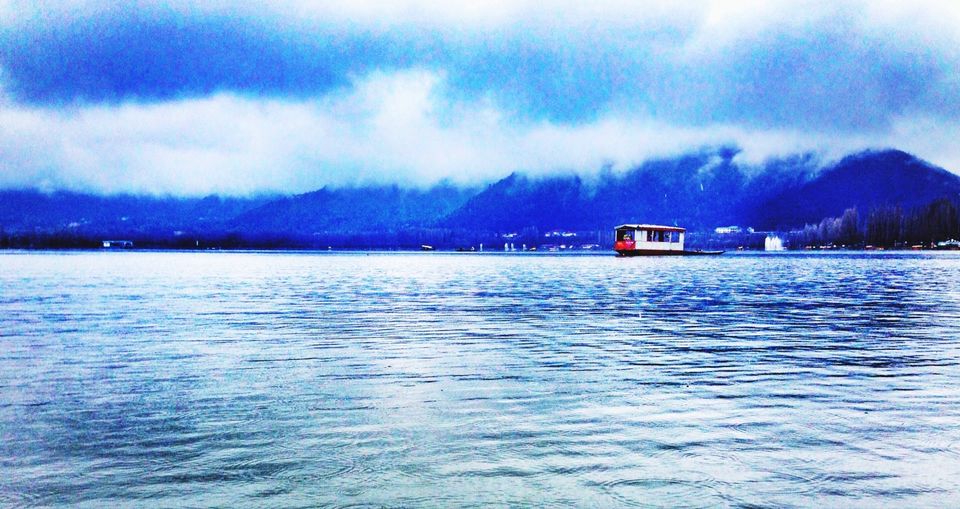 Photo of 6 reasons for traveling to Kashmir in the winter season 5/7 by Kirti Gupta