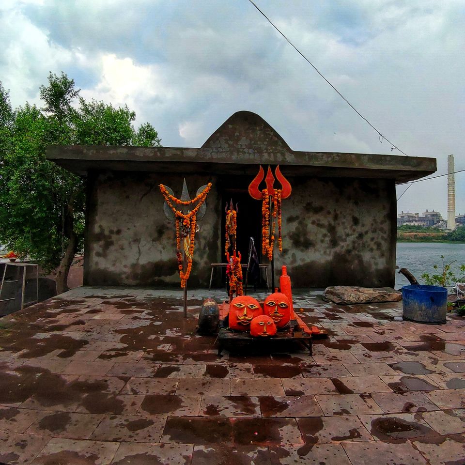 Photo of Karai Ke Balaji, Rawatbhata Road, Pratap Nagar, Kishorepura, Kota, Rajasthan, India by Vignesh Ramanan