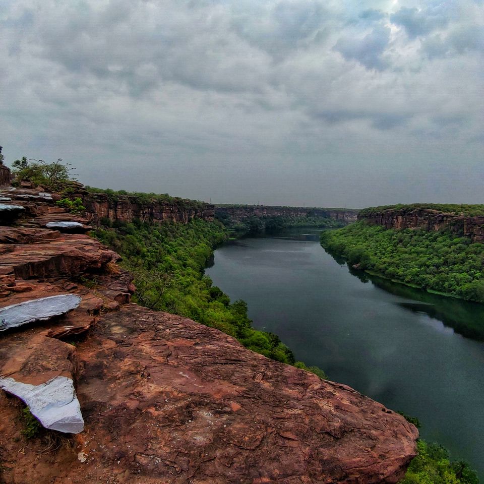 Photo of Garadia Mahadev Temple, Dabi, Rajasthan, India by Vignesh Ramanan