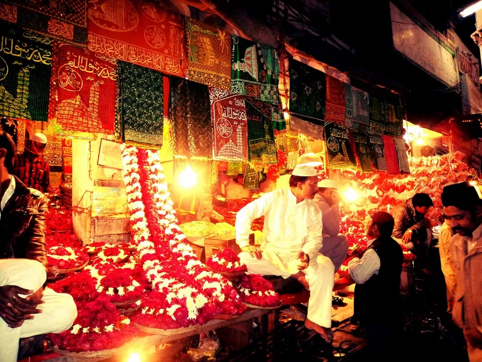 Photo of Amdavad Ni Gufa, Ahmedabad, Gujarat, India by Miles 2 Smile