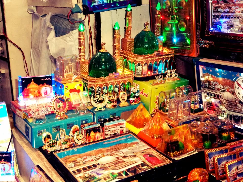 Photo of Amdavad Ni Gufa, Ahmedabad, Gujarat, India by Miles 2 Smile